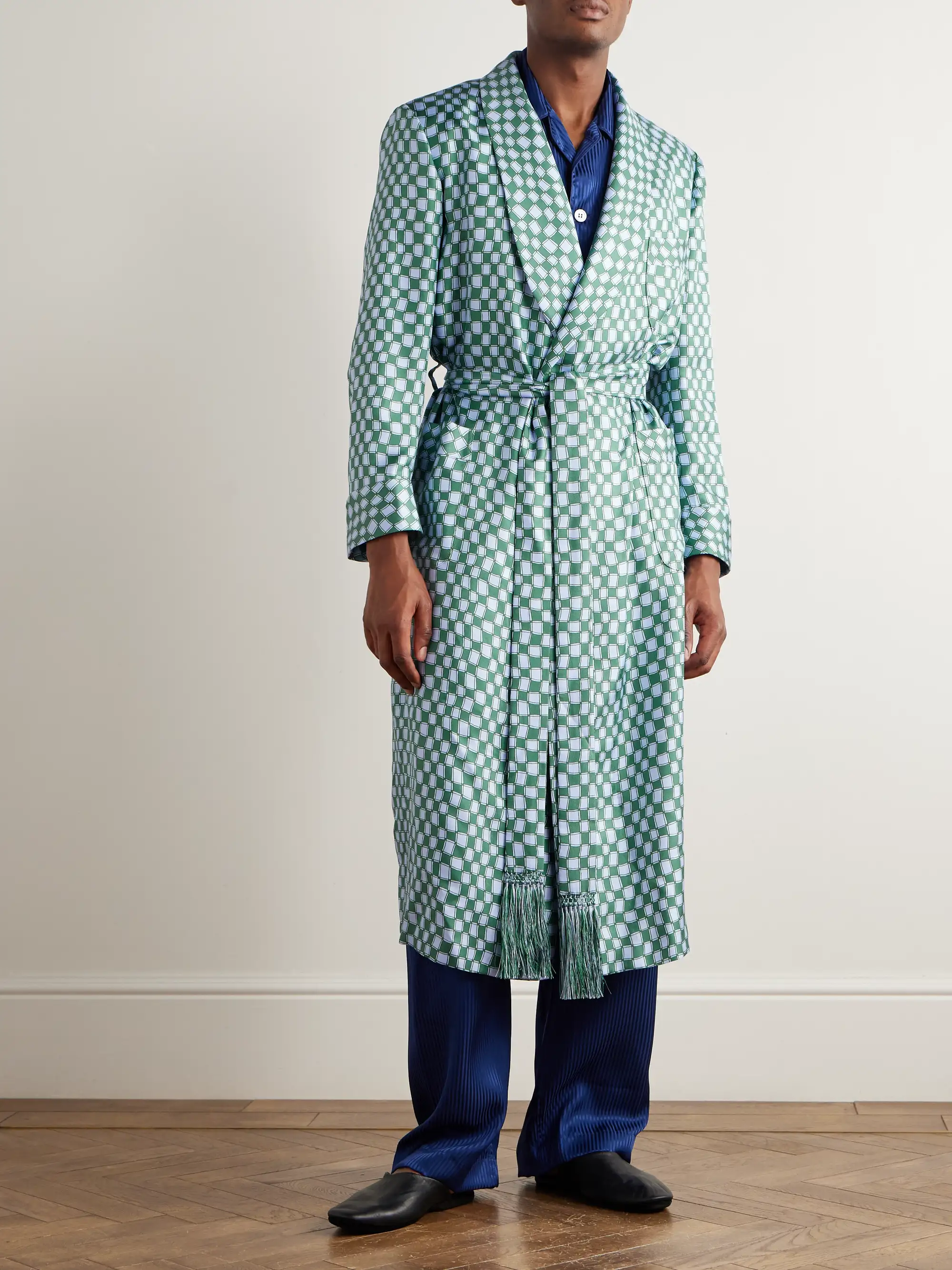 Mens Robe II